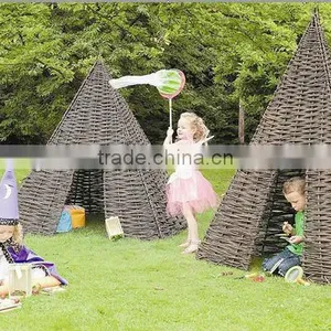 Wicker Camping House / Wicker Garden Decoration --- Flower Stand & Planter thumbnail-1