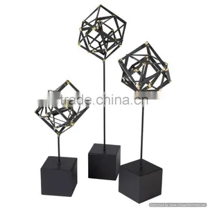 Iron Metal Sculpture thumbnail-1