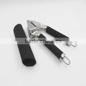 Amazon Best Seller Stainless Steel Garlic Press Set Silicone Garlic Peeler thumbnail-2