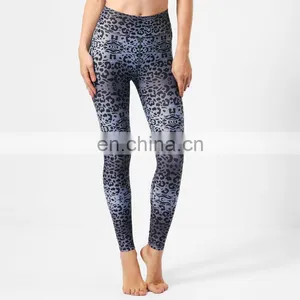 2017 Blank Activewear Manufacturer Custom Logo High Waisted Yoga Gym Sports Fitness Leggings for Women Wholesale thumbnail-5