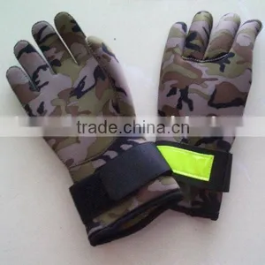 Hunting Glove thumbnail-1