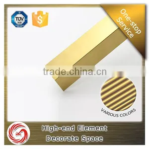 2016 Latest Golden L Angle Aluminum Corner Guard for Edge thumbnail-1