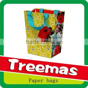 Easter Day Paper Gift Bag thumbnail-1