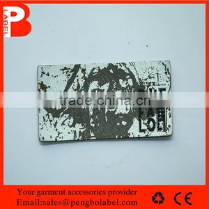 Jeans Horsehair Printing PU Leather Badge Accept Different Size and Logo Customized thumbnail-5