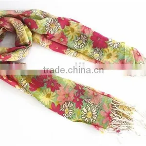 Floral Pattern Printed Wool Scarf With Fringe thumbnail-4