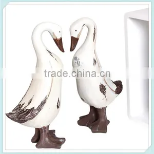 3d Handmade Resin Swan Figure for Decoration thumbnail-3
