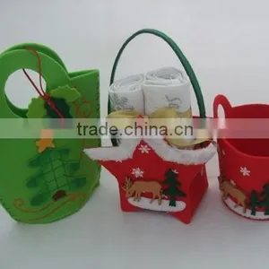 2015 New Products in China Christmas Design Best Selling New High Quality Towel Bag Novelty Home Textiles Towel Wholesale thumbnail-1