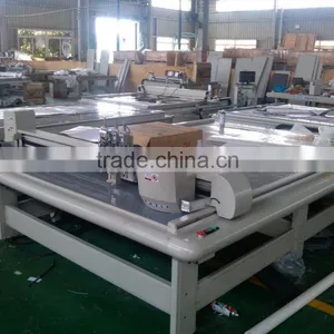 DCZ50 Series Flatbed Digital Cutter thumbnail-2
