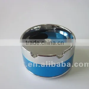 Round Table Aluminum Ashtray thumbnail-1