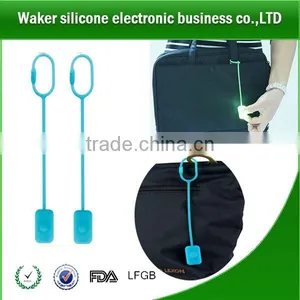 Mini Magnetic Silicone Bag Light thumbnail-1