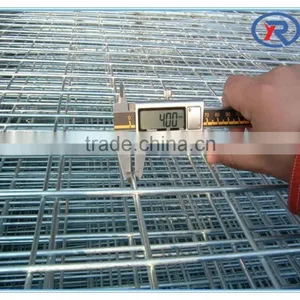 Low Carbon 3x3 Galvanized Welded Wire Mesh Fencing thumbnail-2