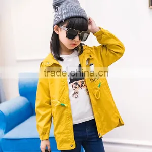 Zm40642b New Arrival Children Coat Wholesale Price Warm Long Wave Design Girls Wind Coat thumbnail-5