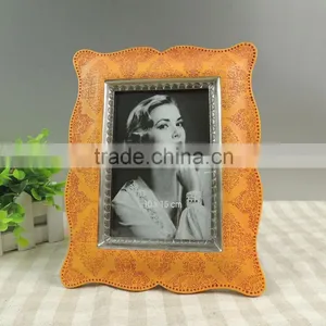 Photo Picture Frame Resin Handicraft Made in China thumbnail-1