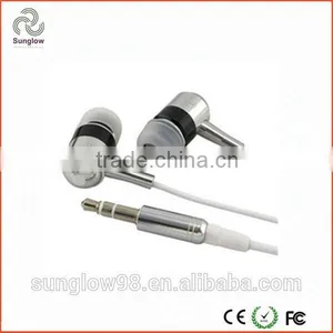 Wired Super Bass Metal Earphones In Ear , Noise Cancelling thumbnail-1