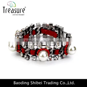 China Cheap Wholesale Pearl Rhinestone Mosaic Bracelet Jewelry New Design in 2016 thumbnail-1