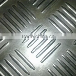 Checker Rubber Matting thumbnail-1