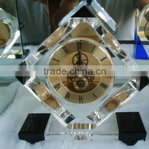 Fabulous and Transparent Crystal Clock thumbnail-1