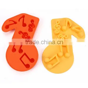 Music Note Shaped Mini Silicone Ice Cube Tray thumbnail-2