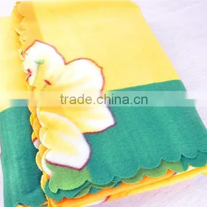 Beer Pattern Polar Fleece Fabric Blanket thumbnail-1