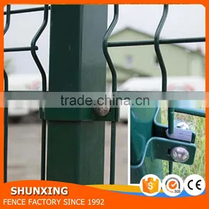 Proveedor China 3d Powder Coated Wire Mesh Panels thumbnail-2