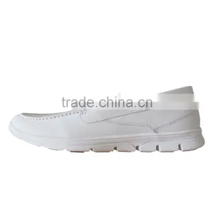 Factory Wholesale Men Shoes Flat Slip-on White Casual Shoes for Men thumbnail-1