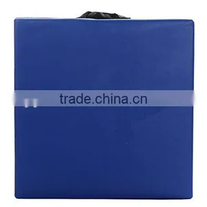 60cm PU Leather and EPP Liner Gymnastics Mat Folding Tumbling Tri-Fold Mats Gym Pad Exercise Pading Balance Pads thumbnail-2