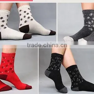 Retro Snow Pattern Jacquard Socks Snow Socks thumbnail-1