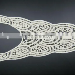Collar Lace thumbnail-1