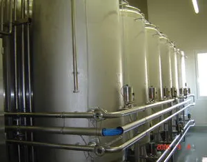 Complete Beverage Bottling Equipment for Water, Carbonated Drinks & Tea thumbnail-2