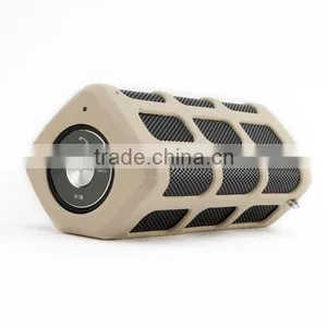 RS7720 Outdoor Portable IPX4 Weatherproof Dustproof Handsfree Wireless Speaker Waterproof Bluetooth Speaker With Power Bank thumbnail-5