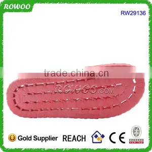 Chinese Cheap PVC Women Slippers Cheap Wholesale Slippers thumbnail-3