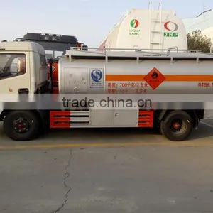 DONGFENG Euro 3 NEW Good Price 7000L Oil Truck thumbnail-2