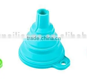 Foldable Silicone Funnel thumbnail-2