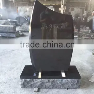 Black Grave Monument thumbnail-1