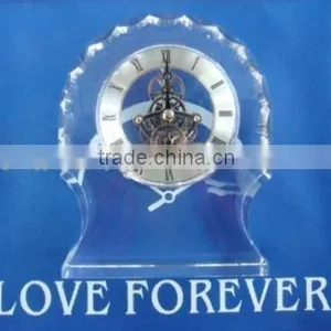Wholesale Fashion K9 Crystal Glass Pyramid Desk Table Clock thumbnail-6