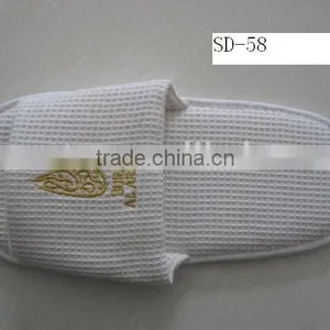 100% Cotton Waffle Open Slippers With Embroidery Logo thumbnail-1