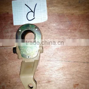 Howo Truck Spare Parts Chassis Parts Automatic Control Rear Wheel Adjustment Arm R thumbnail-3