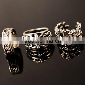 Fashion Jewellery Scout Flowers Alphabetic Symbol Ring thumbnail-4