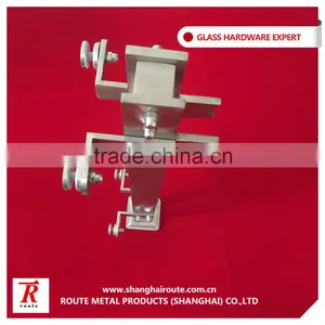 Manufacturer Stainless Steel Handrails and Glass Fittings thumbnail-2