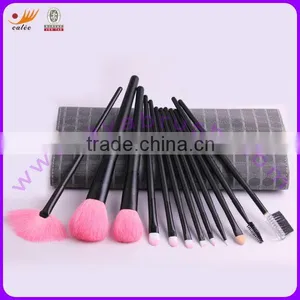 7Piece Cosmetic Brush Set With Aluminium Ferrule and Wooden Handle thumbnail-1