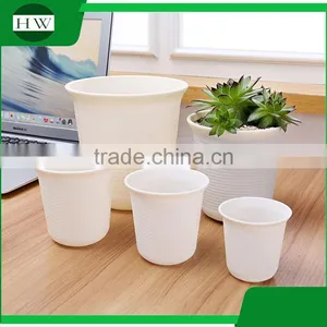 Wholesale Cheap Round Cup Shape Resin Plastic Garden Flower Pot thumbnail-5