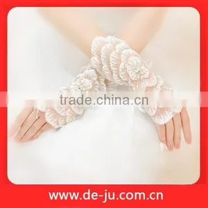 Elegant Flower White Evening Dress Bride Fingerless Lace Glove thumbnail-1