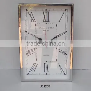 Contemporary Style Metal Wall Clock thumbnail-1