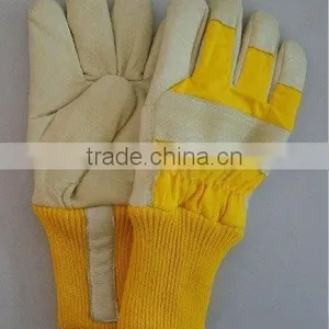 Yellow Pig Grain Working Glove thumbnail-1