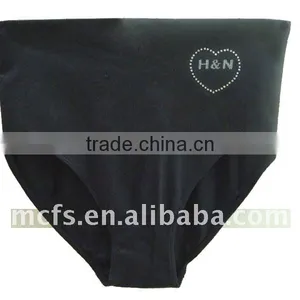 Women's Seamless Underwear Panties thumbnail-1