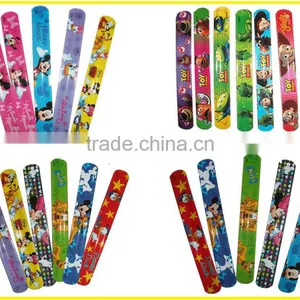 Hot Selling Design Custom Printed Slap Band Bracelet thumbnail-3