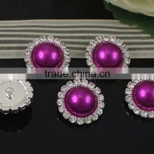 Small 18 mm Pearl Crystal Shank Rhinestone Button Embellishment thumbnail-1
