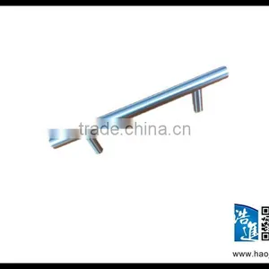 Hot Sale Wardrobe Pull Handle Kitchen Cabinet Parts Finger Pull Handle thumbnail-1