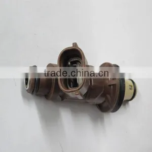 Fuel Injector OEM 23209 - 62040 for Toyota thumbnail-3