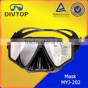 SCUBA Diving Black Mask thumbnail-1